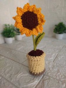 Crochet Sunflower pot Decor 🌻