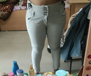 Light Grey Skinny Jeans👖