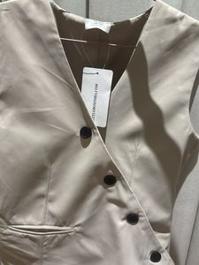 Brand New Beige Tailored Waistcoat – XS