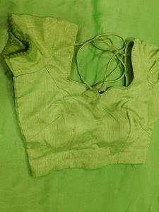 Elegant Green Saree with Blouse