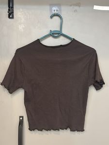 Brown Ribbed Lettuce Hem Crop Top