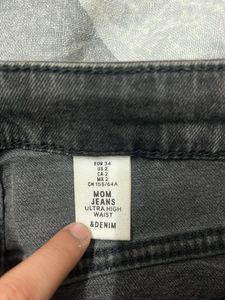 H &amp; M Black Denim Jeans