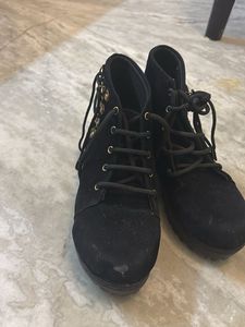 Price Drop !! Black Casual Shoes