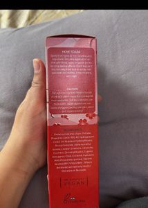 Aqualogica Cherry Blossom Perfume Body Mist