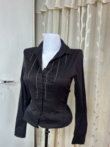 Chic Black Button-Up Blouse