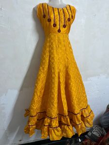 Pintresty Vibrant Yellow Ethnic Gown