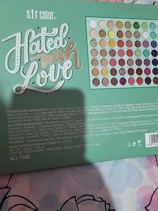 SFR Color "Hated with Love" Pressed Pigment Palett