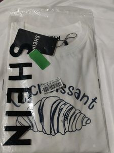 Croissant Graphic Tee - Casual Chic