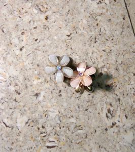 Sparkling Flower Hair Clips