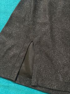 Slit cut shimmer skirt