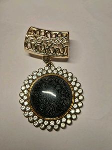 Elegant multi purpose Brooch with Black Stone & Cr