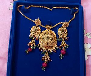 Gold-Tone Indian silver Jewelry Set