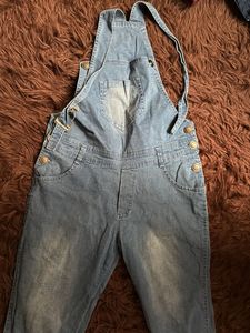 Women Denim Dungaree Capri (knee length)