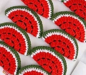 Handmade crochet watermelon Hairclip (3 pairs)