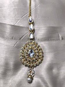 Exquisite Pearl &amp; Kundan Jewellery Set