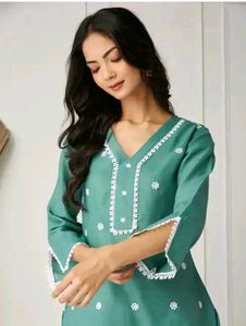 Stylish Glamorous Women Top &amp; Bottom Sets*
