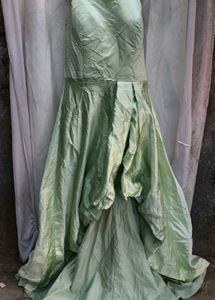 191712. Elegant Pastel Green Evening Gown