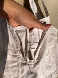 Chic White Corset Style Crop Top
