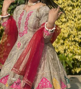 Elegant lehanga set