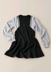 BLACK AND GREY COLORBLOCK LONG SLEEVE FLARE DRESS