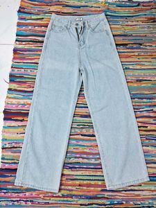 Light Wash Wide Leg Jeans