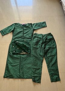 Elegant Green Kurta Pant Set