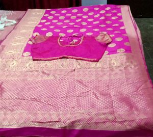 Silk Saree &amp; Designer Blouse 💖