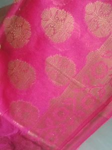 Vibrant Pink Banarasi Silk Saree