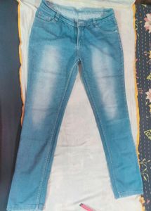 Light Wash Denim Jeans
