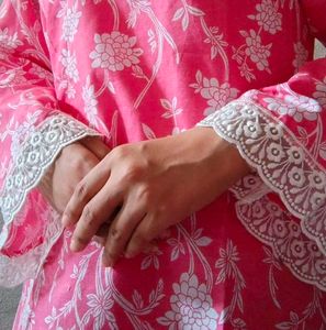 Vibrant Pink Floral Print Short Kurta