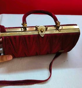 Vintage Velvet Clasp Handbag