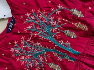BRAND NEW ~ Burgundy Embroidered Kurta