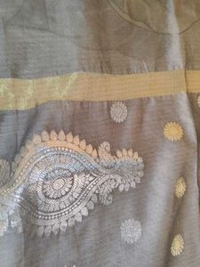 Elegant Grey Banarasi Silk dupatta