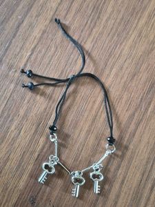 Key charm bracelet