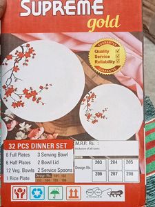 32Pieces Dinner Set