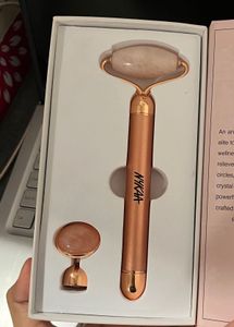 Nykaa Rose Quartz Vibrating Face Roller