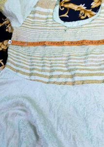Elegant Striped Kurti with Gold Accents