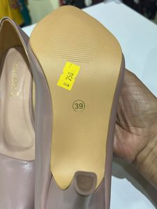 heels from dressberry