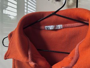 Sleeveless Ribbed Polo Crop Top