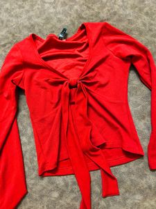 Red front tie up top