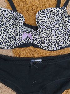 Leopard Print Bra .