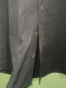 Men's Black Short Sleeve Collared Shirt