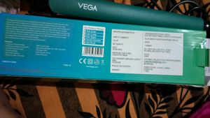 Vega Hair Straightener