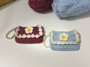 Handmade Crochet Daisy Pouch Bag set
