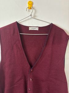 pinteresty maroon vest