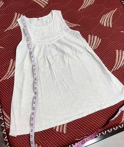 Offer White Sleeveless Dress