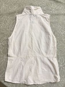 White Sleeveless Collared Top | Casual Chic Button