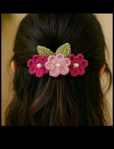 Elegant coloring floral crochet Clips