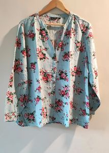 Blue Floral Top Size XL-XXL
