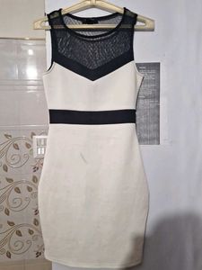 Chic Cream and Black Sheath Dress